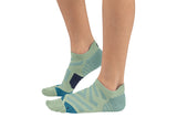 On Low Sock Meadow/Niagara Womens #color_green-multi-blues
